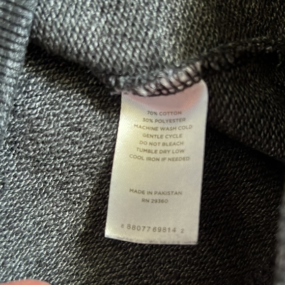 LIKE NEW Men’s size S Dip dark heathered charcoal pullover/sweater! - Picture 6 of 6